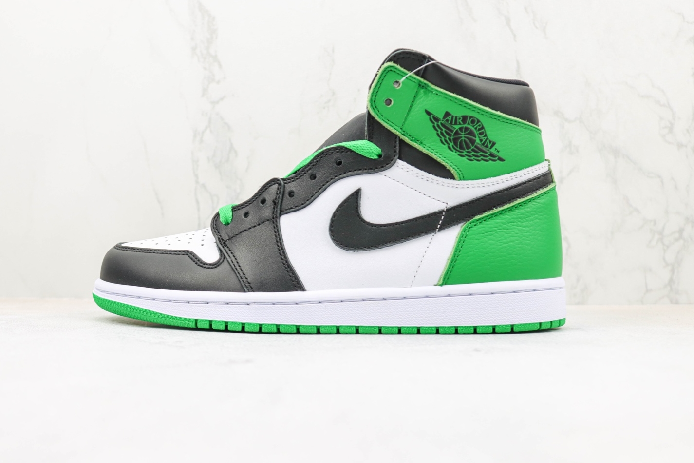 Air Jordan 1 Retro High OG 'Lucky Green' DZ5485-031 – Get the Iconic Sneaker Now!