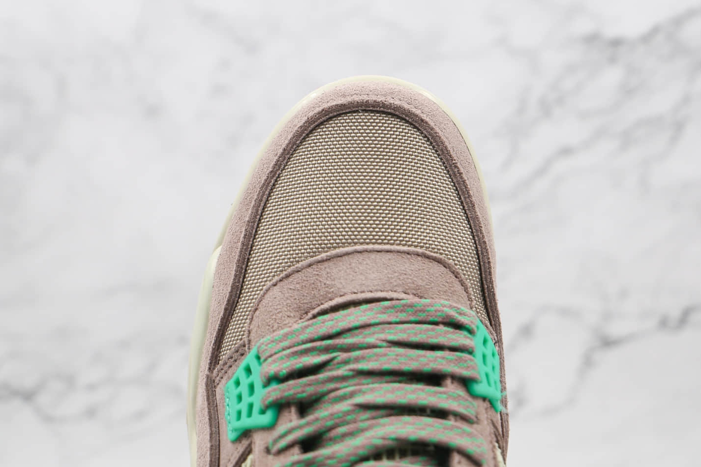 Limited Edition Union LA x Air Jordan 4 Retro 'Taupe Haze' DJ5718-242 | Exclusive Release! Limited Edition Union LA x Air Jordan 4 Retro 'Taupe Haze' DJ5718-242 | Exclusive Release!