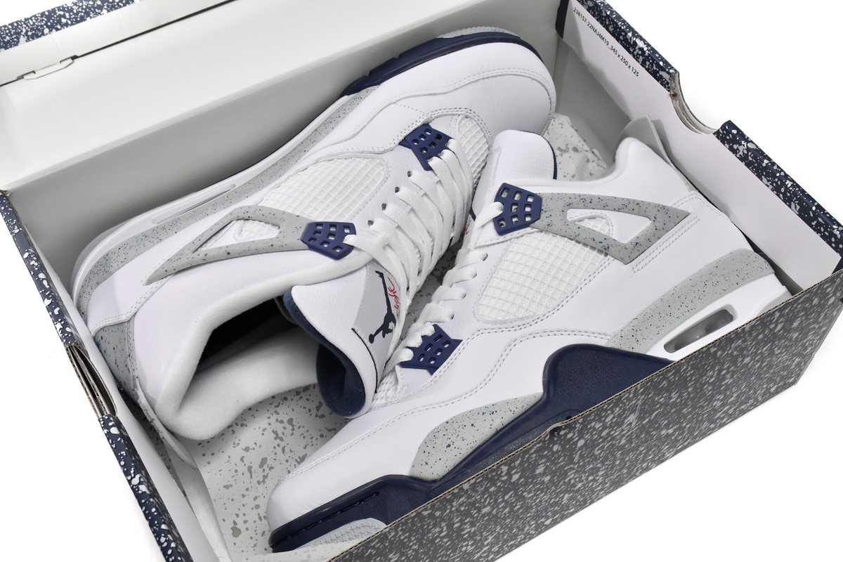 Air Jordan 4 Retro 'Midnight Navy' DH6927-140: Classic Style with a Modern Twist Air Jordan 4 Retro 'Midnight Navy' DH6927-140: Classic Style with a Modern Twist