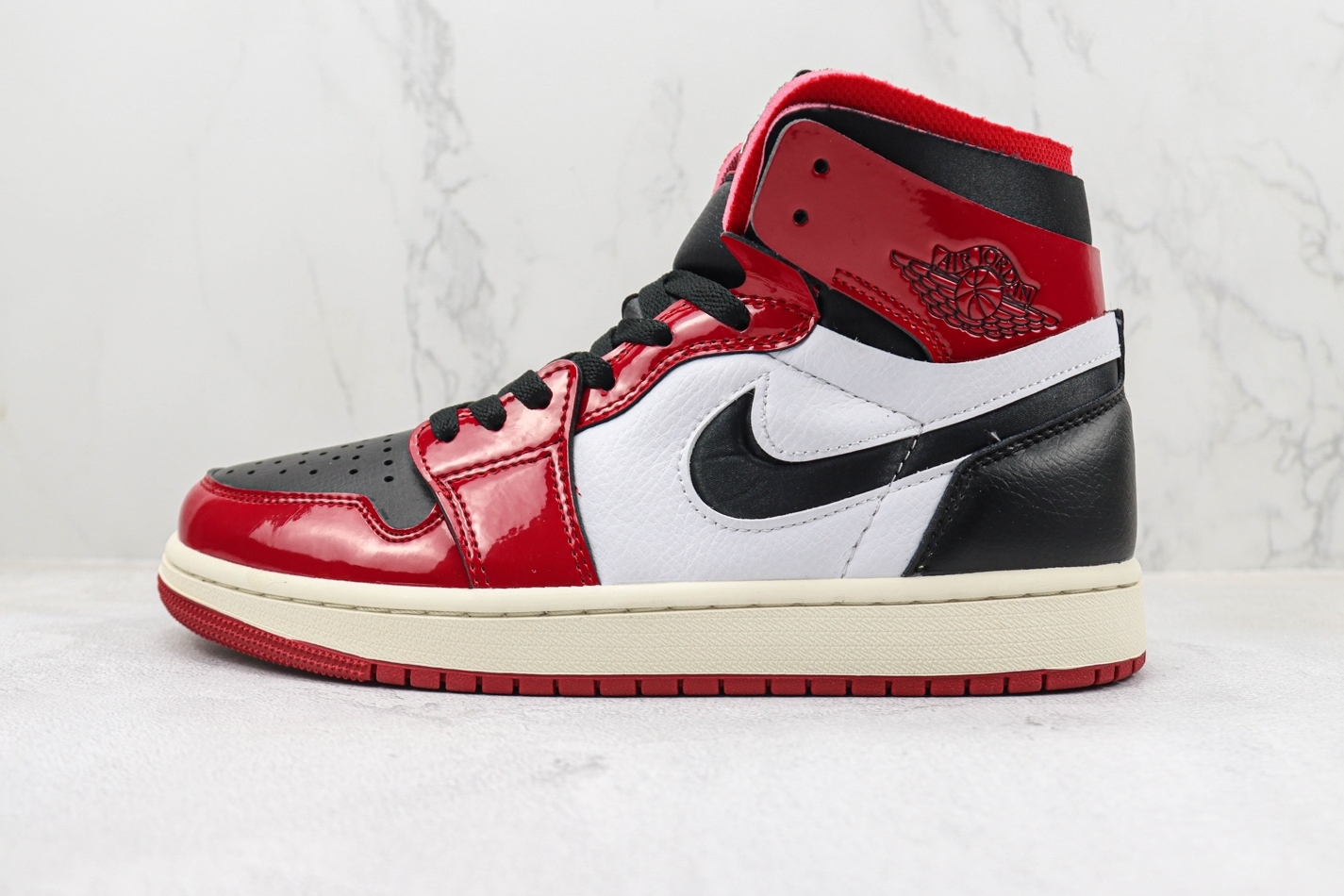 Air Jordan 1 High Zoom Comfort 'Chicago Bulls' CT0979-610 | Stylish and Comfortable Sneakers