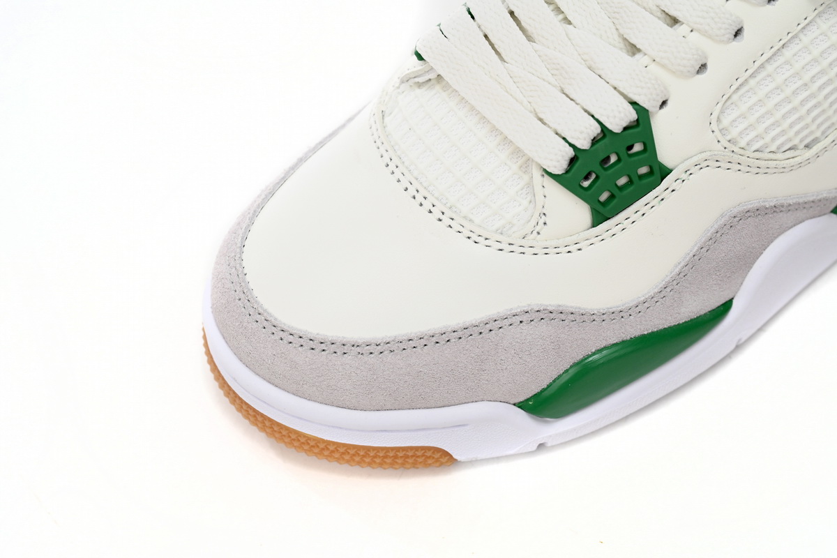 Air Jordan 4 Retro SB 'Pine Green' DR5415-103 - Exclusive Sneaker in Vibrant Green Shade! Air Jordan 4 Retro SB 'Pine Green' DR5415-103 - Exclusive Sneaker in Vibrant Green Shade!