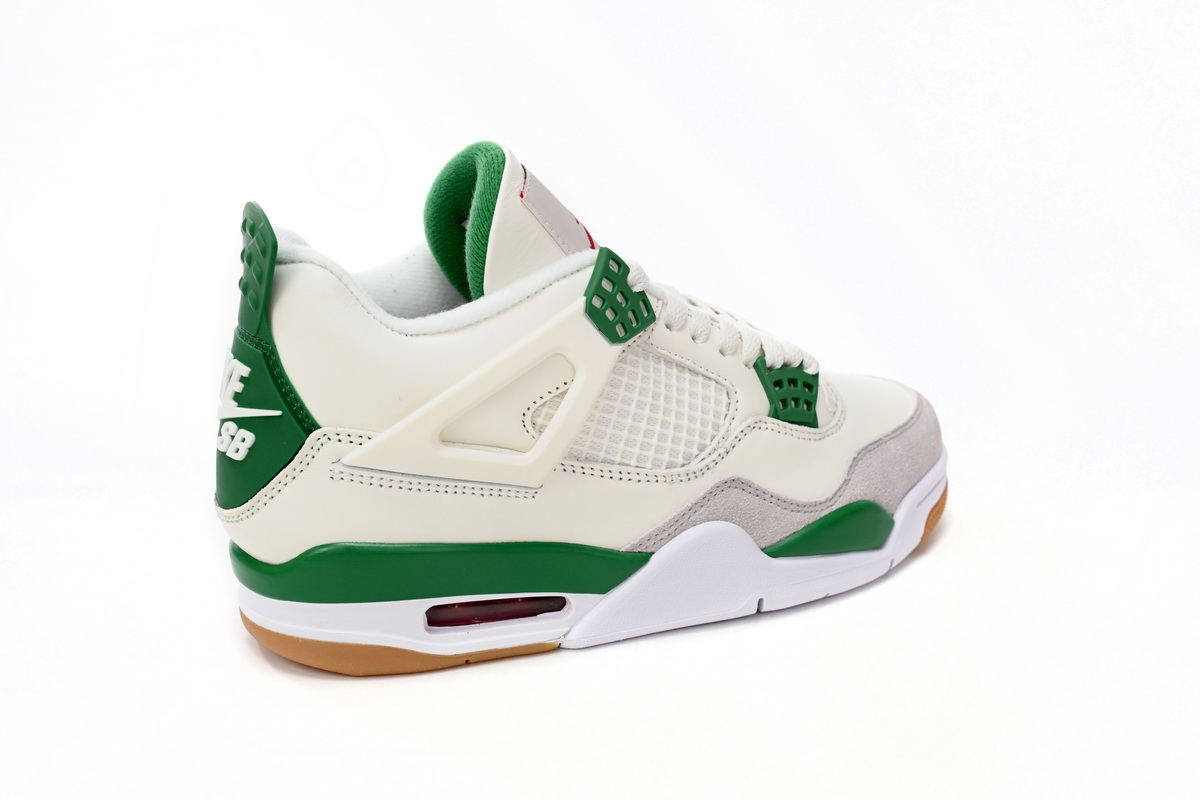 Air Jordan 4 Retro SB 'Pine Green' DR5415-103 - Exclusive Sneaker in Vibrant Green Shade! Air Jordan 4 Retro SB 'Pine Green' DR5415-103 - Exclusive Sneaker in Vibrant Green Shade!