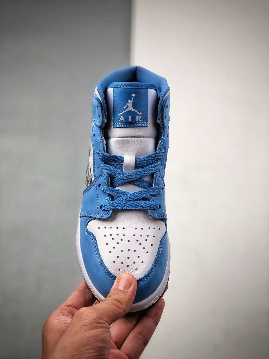 Air Jordan 1 Retro Alpha 'White University Blue' 316269-142 - Stylish & Classic Sneakers Air Jordan 1 Retro Alpha 'White University Blue' 316269-142 - Stylish & Classic Sneakers