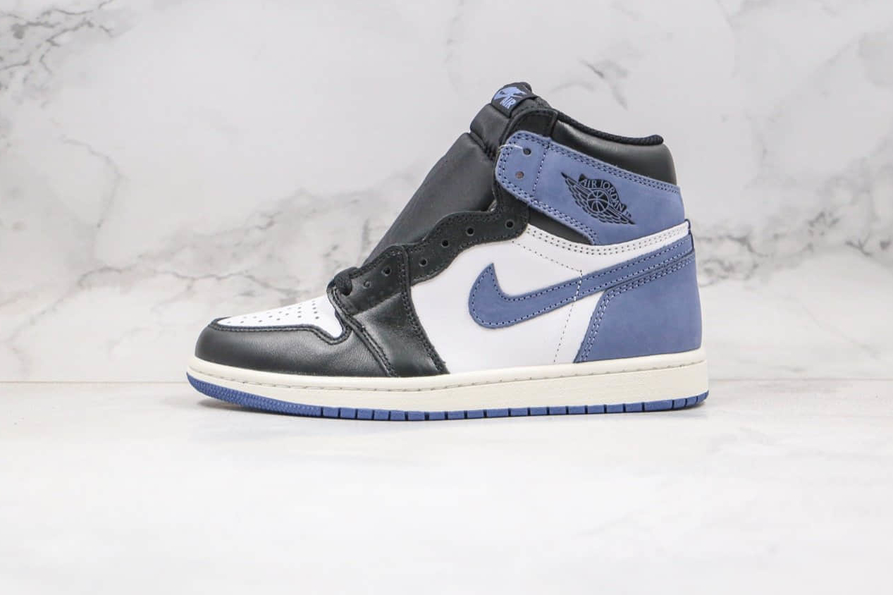 Air Jordan 1 Retro High OG 'Blue Moon' 555088-115 - Stylish and Iconic Sneakers