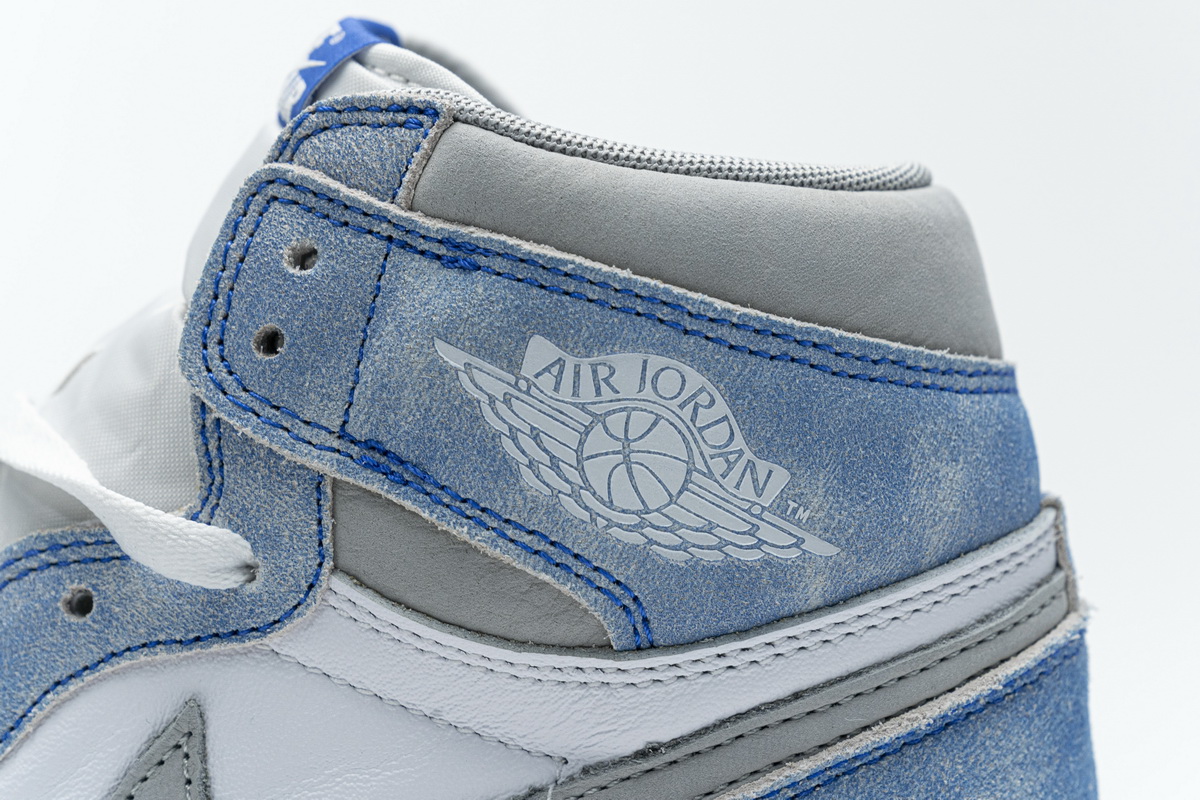 Air Jordan 1 Retro High OG Hyper Royal 555088-402 | Supreme Style