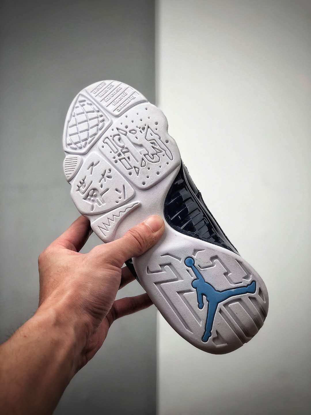 Air Jordan 9 Retro 'UNC' 302370-145 - Classic Design with a Modern Twist Air Jordan 9 Retro 'UNC' 302370-145 - Classic Design with a Modern Twist