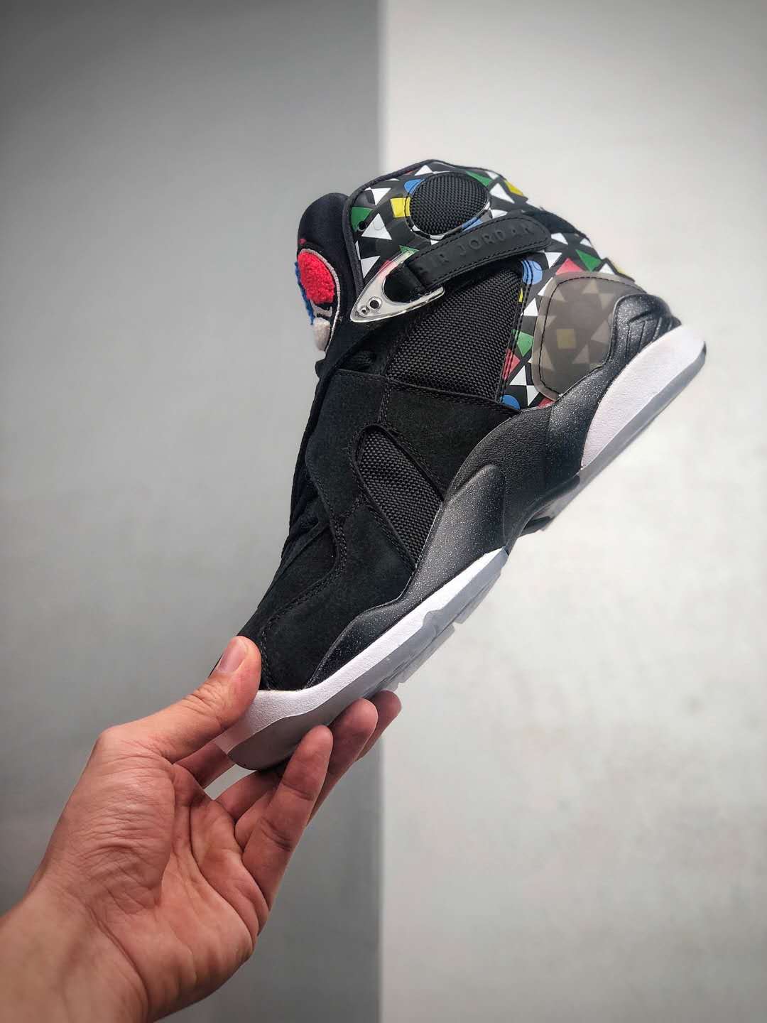 Air Jordan 8 Retro 'Quai 54' CJ9218-001 - Limited Edition Basketball Shoe Air Jordan 8 Retro 'Quai 54' CJ9218-001 - Limited Edition Basketball Shoe
