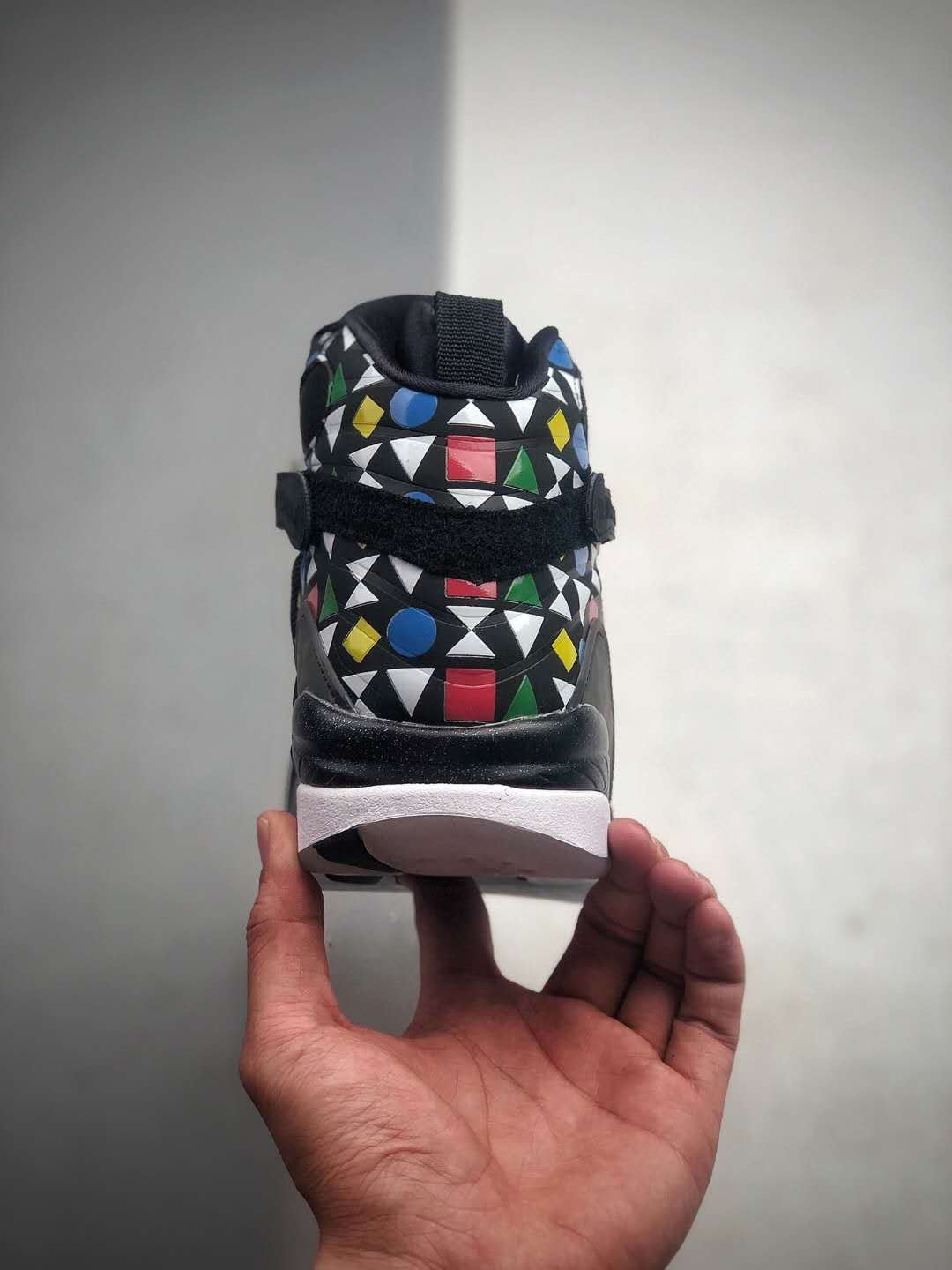 Air Jordan 8 Retro 'Quai 54' CJ9218-001 - Limited Edition Basketball Shoe Air Jordan 8 Retro 'Quai 54' CJ9218-001 - Limited Edition Basketball Shoe