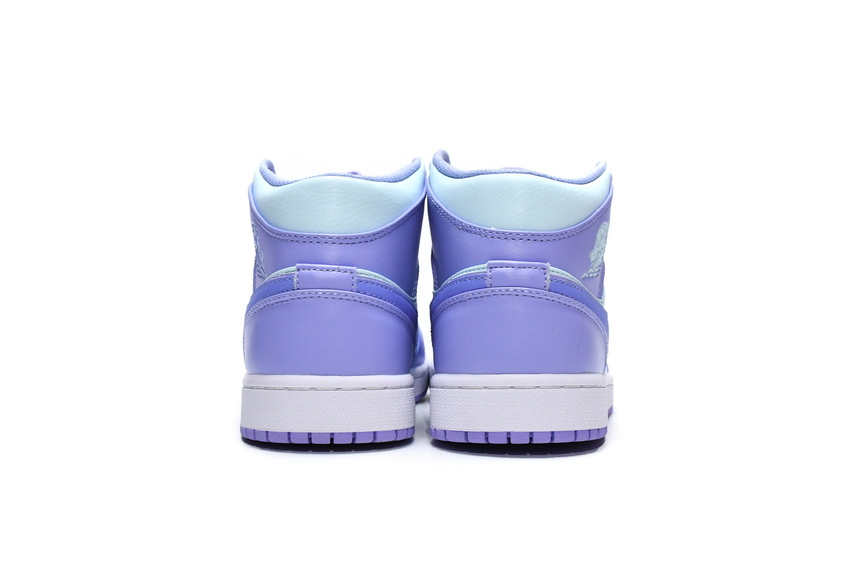 Air Jordan 1 Mid 'Purple Pulse' 554724-500 - Stylish and Vibrant Sneakers for a Chic Look