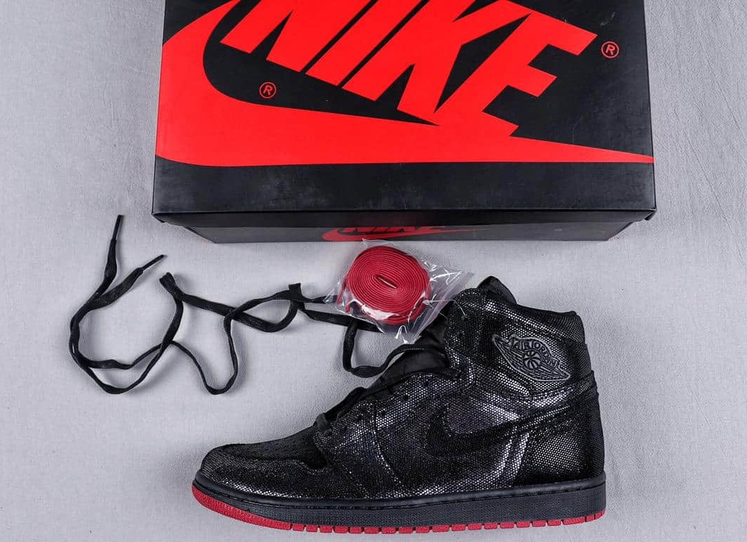 Air Jordan 1 Retro High OG 'SP Gina' CD7071-001 – Premium Sneaker with Timeless Design