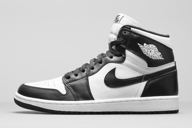 Air Jordan 1 Retro High OG Black/White - Classic Sneaker for Style Enthusiasts