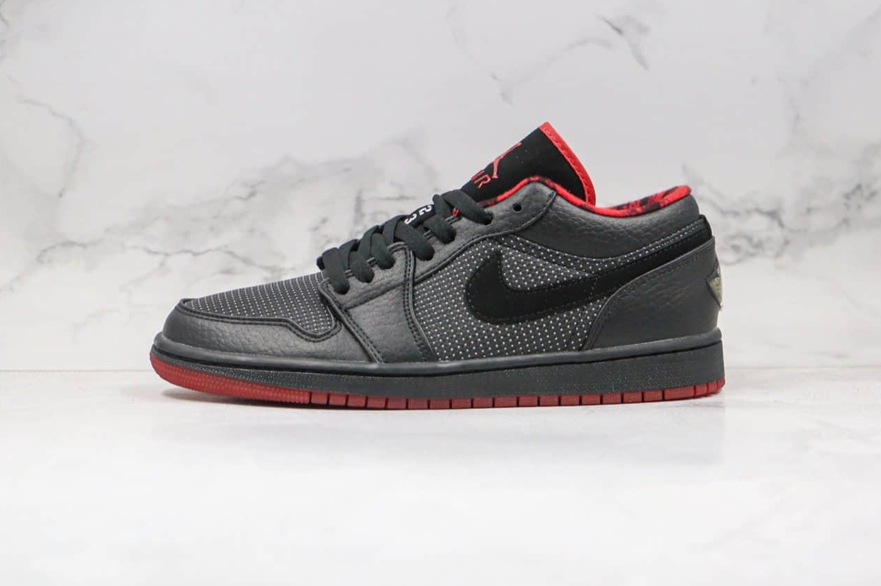 Air Jordan 1 Retro Low 'Black Silver Red' 309192-001: Trendy and Stylish Sneakers at Affordable Prices