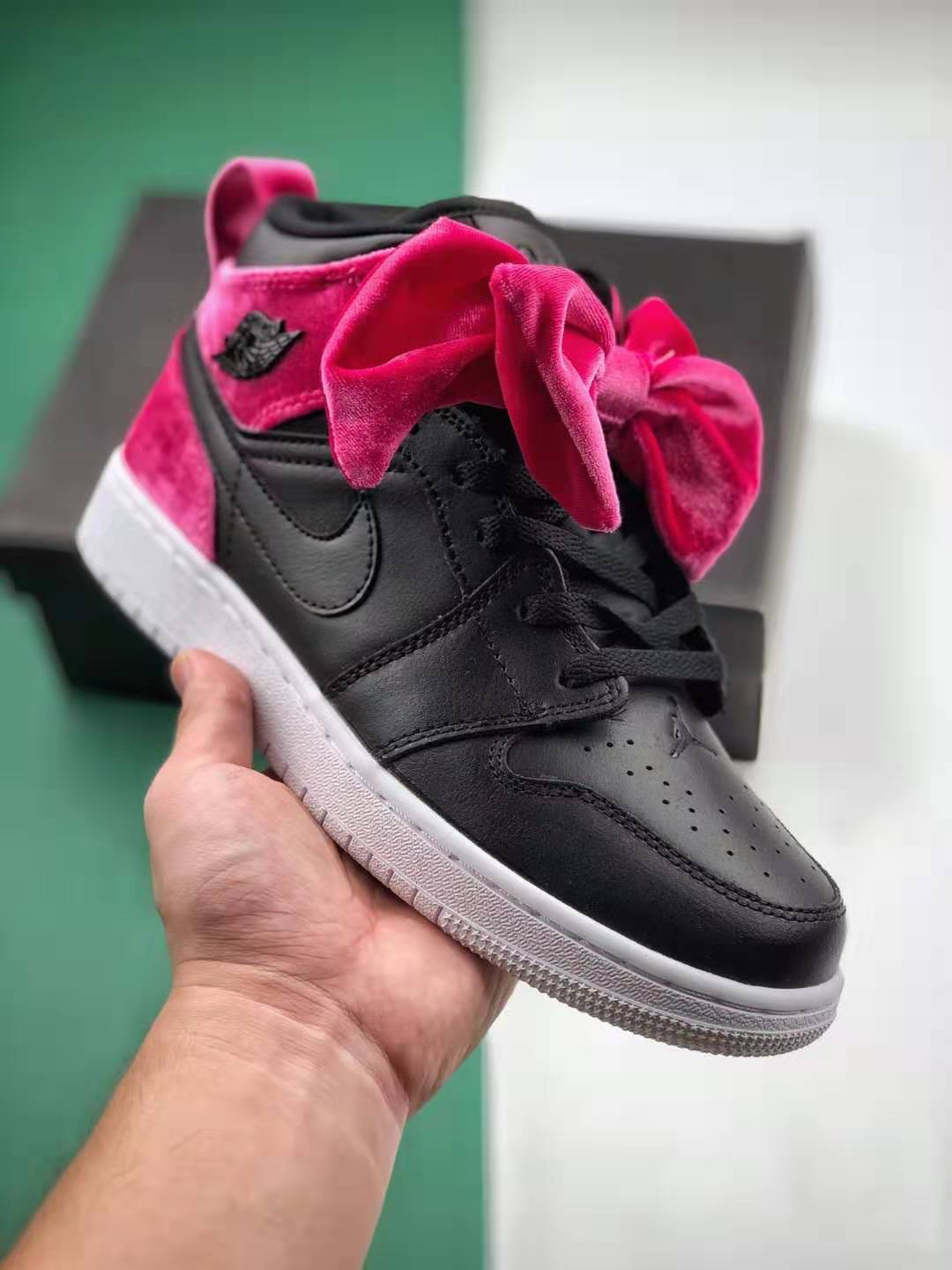 Air Jordan 1 Mid Bow XLD 'Noble Red' CK5678-006 - Premium Sneakers with Stylish Design and Superior Comfort