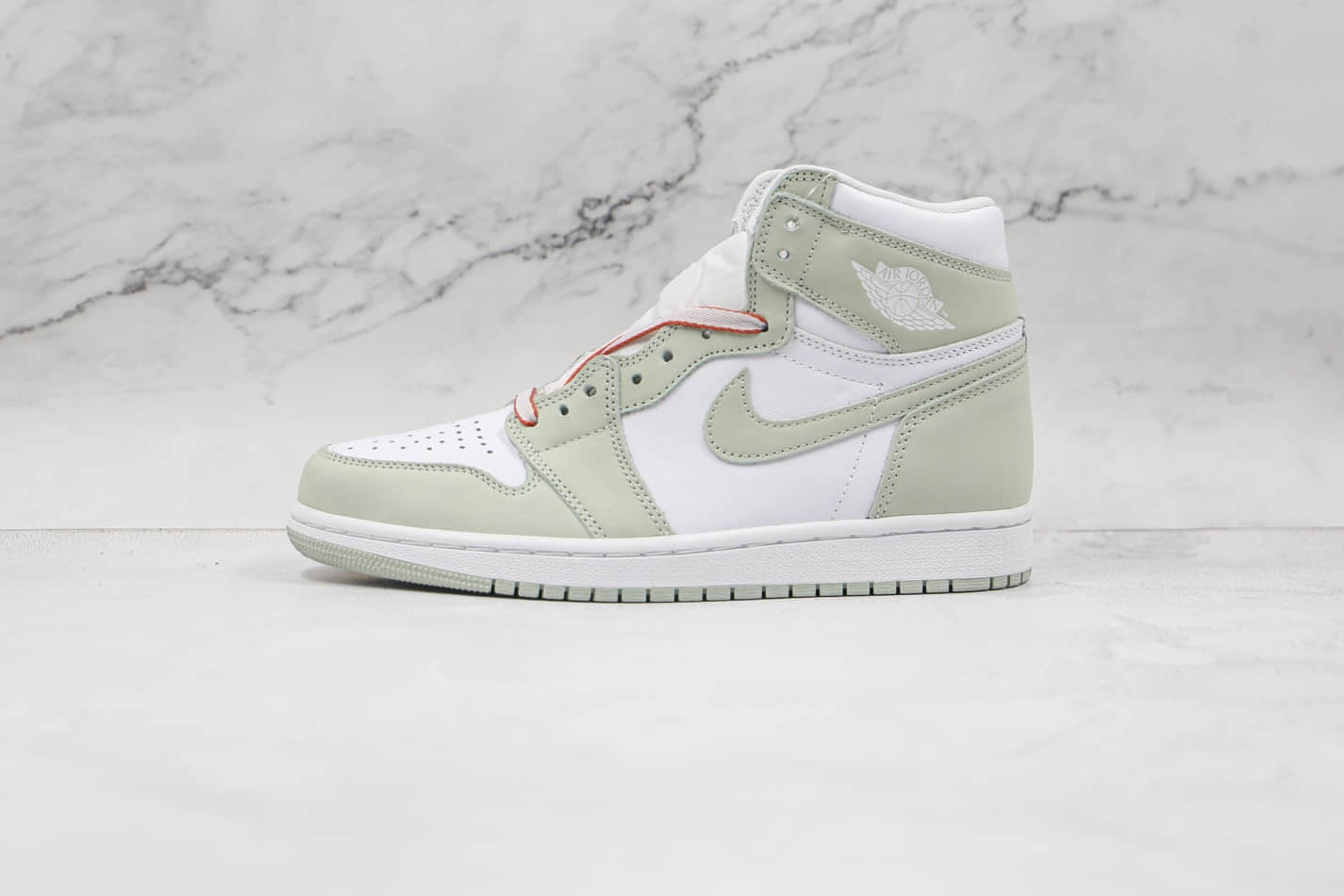 Air Jordan 1 Retro High OG 'Seafoam' CD0461-002 - Exclusive Release!