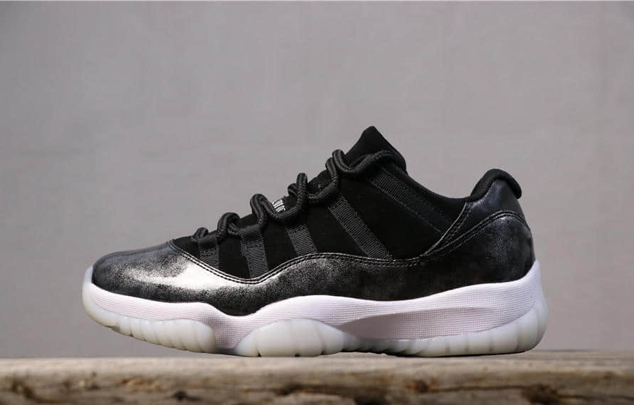 Air Jordan 11 Retro Low 'Barons' 528895-010