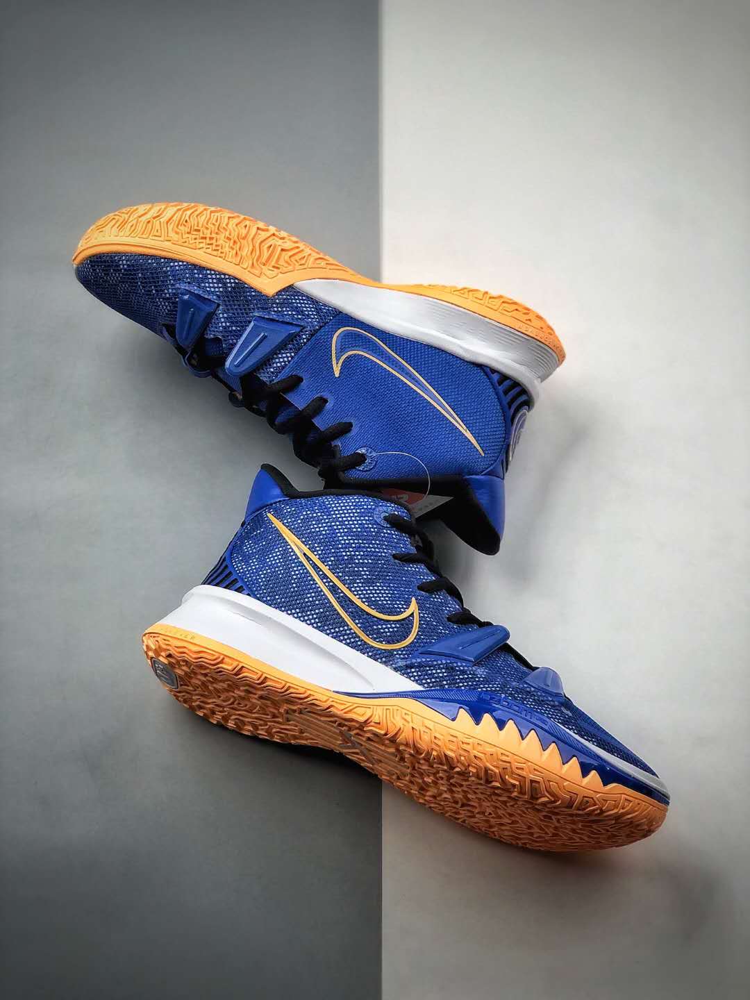 Nike Kyrie 7 'Sisterhood' CT4080-400 - Stylish and Supportive Basketball Shoes