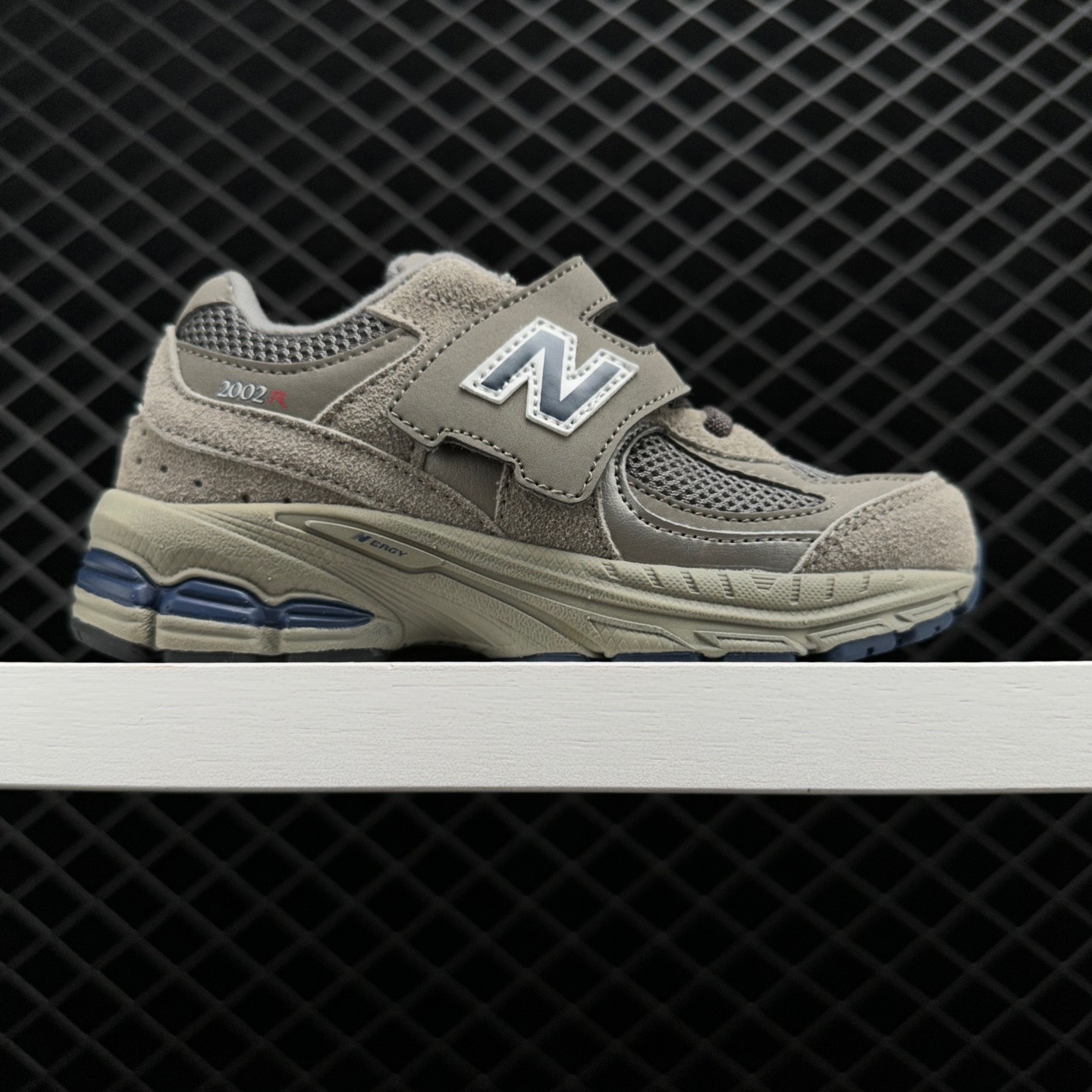 New Balance 2002R Kids Castle Grey Natural Indigo - Stylish and Comfortable Sneakers for Kids New Balance 2002R Kids Castle Grey Natural Indigo - Stylish and Comfortable Sneakers for Kids