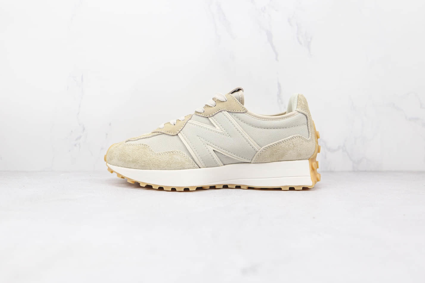 New Balance Unisex 327 Creamy MS327UP: Stylish Low-Top Sneakers New Balance Unisex 327 Creamy MS327UP: Stylish Low-Top Sneakers