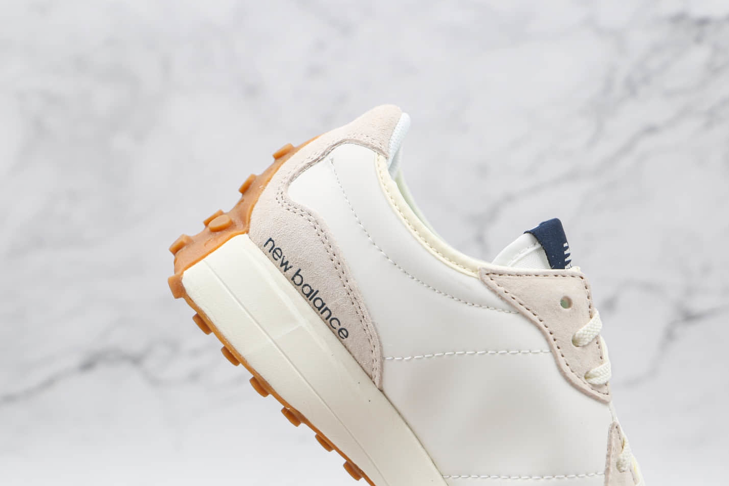 New Balance 327 'Moonbeam Outerspace' WS327KB - Trendy Sneakers for Women New Balance 327 'Moonbeam Outerspace' WS327KB - Trendy Sneakers for Women