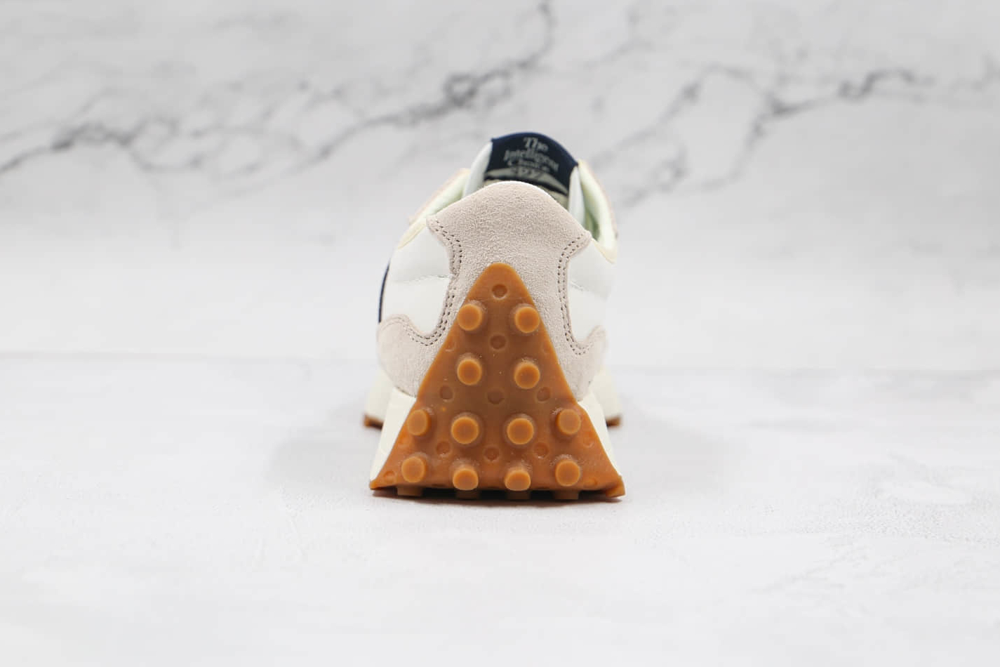 New Balance 327 'Moonbeam Outerspace' WS327KB - Trendy Sneakers for Women New Balance 327 'Moonbeam Outerspace' WS327KB - Trendy Sneakers for Women