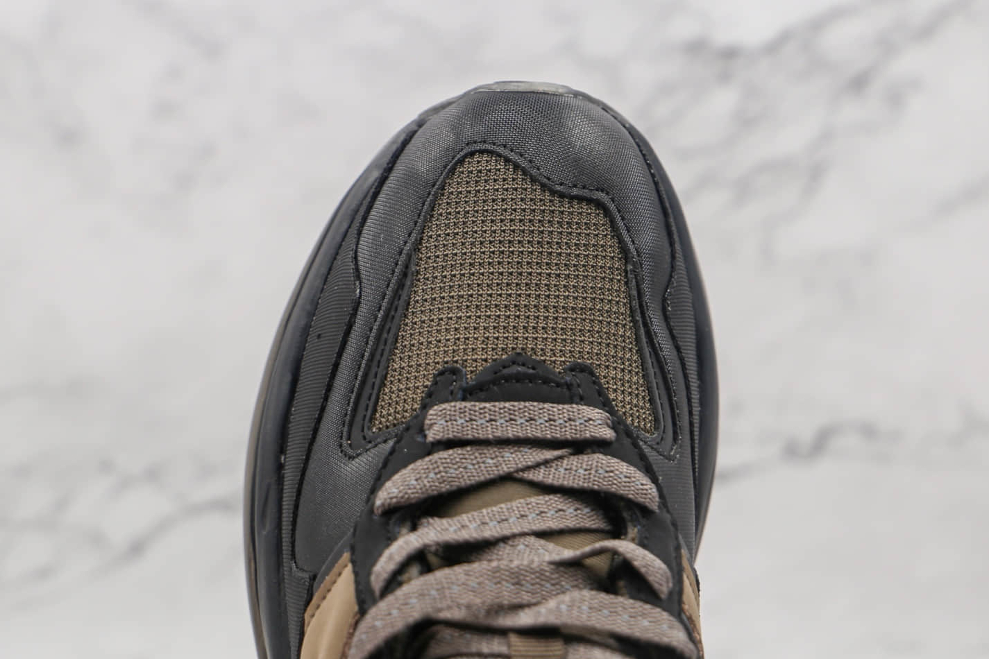 New Balance N.HOOLYWOOD x 5740 M5740NX - Stylish Collaboration for Sneaker Enthusiasts New Balance N.HOOLYWOOD x 5740 M5740NX - Stylish Collaboration for Sneaker Enthusiasts