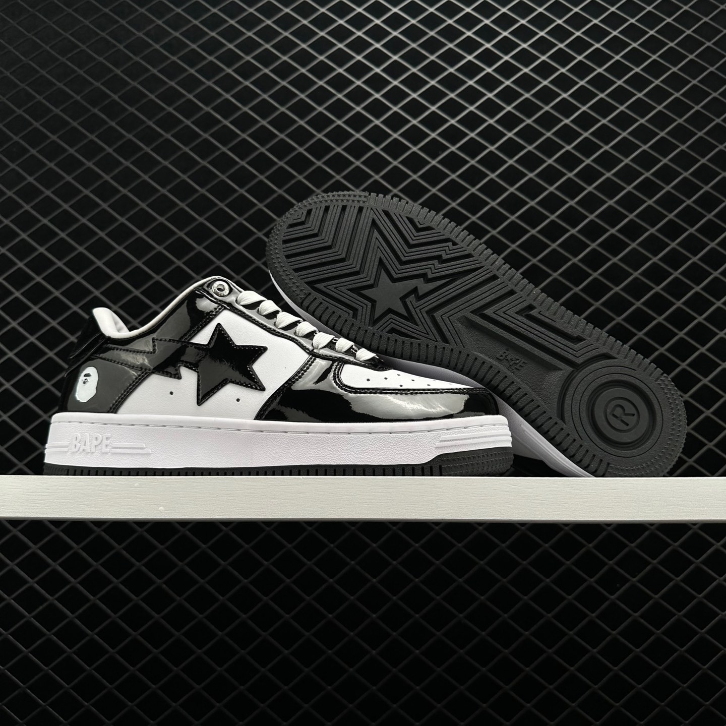A BATHING APE Bape Sta Black White 1I70191002 BLK - Trendy and Stylish Fashion Footwear