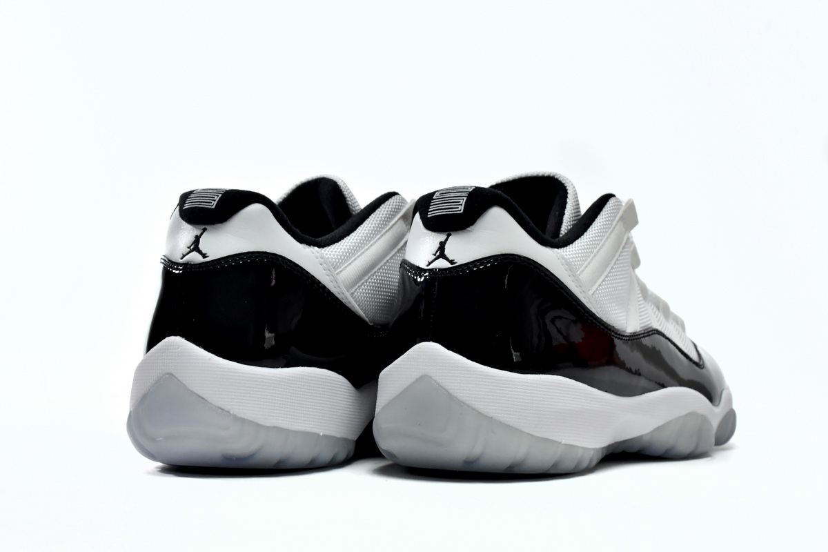 Air Jordan 11 Retro Low 'Concord' 528895-153 - Classic style and timeless appeal in every step.