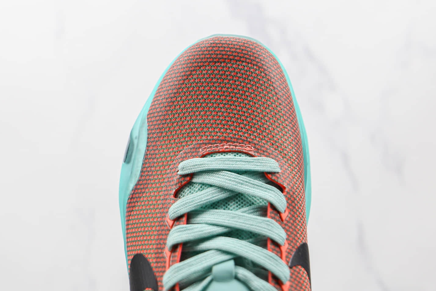 Nike Kobe 10 'Easter' 705317-808: Vibrant Holiday-Inspired Sneakers