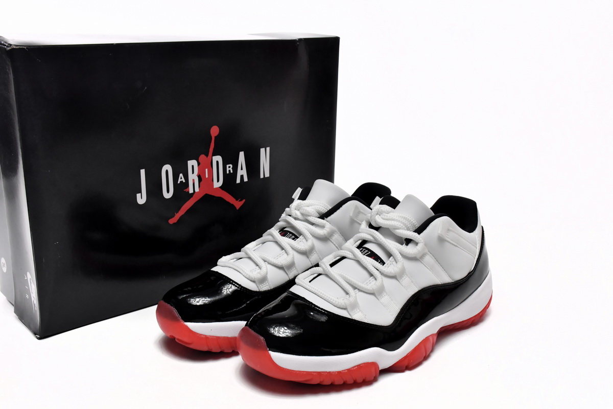 Air Jordan 11 Retro Low 'Concord-Bred' AV2187-160 - Stylish and Classic Sneaker