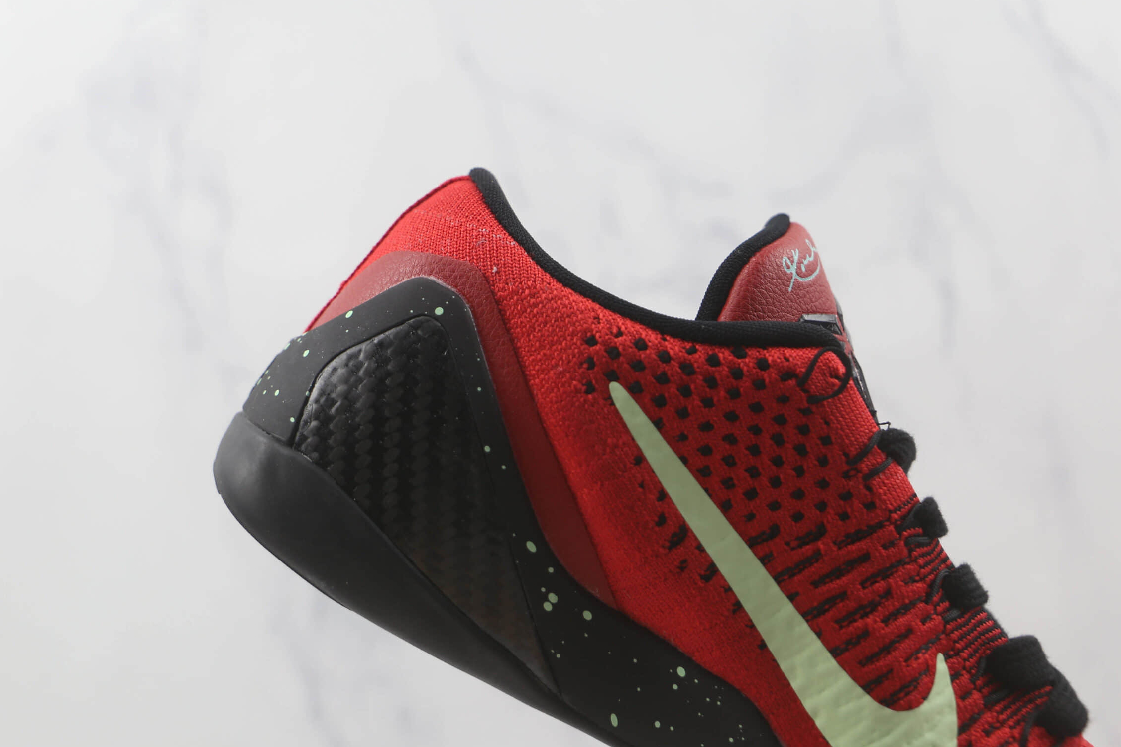 Nike Kobe 9 Elite Low 'University Red' 639045-600 - Premium Basketball Shoes