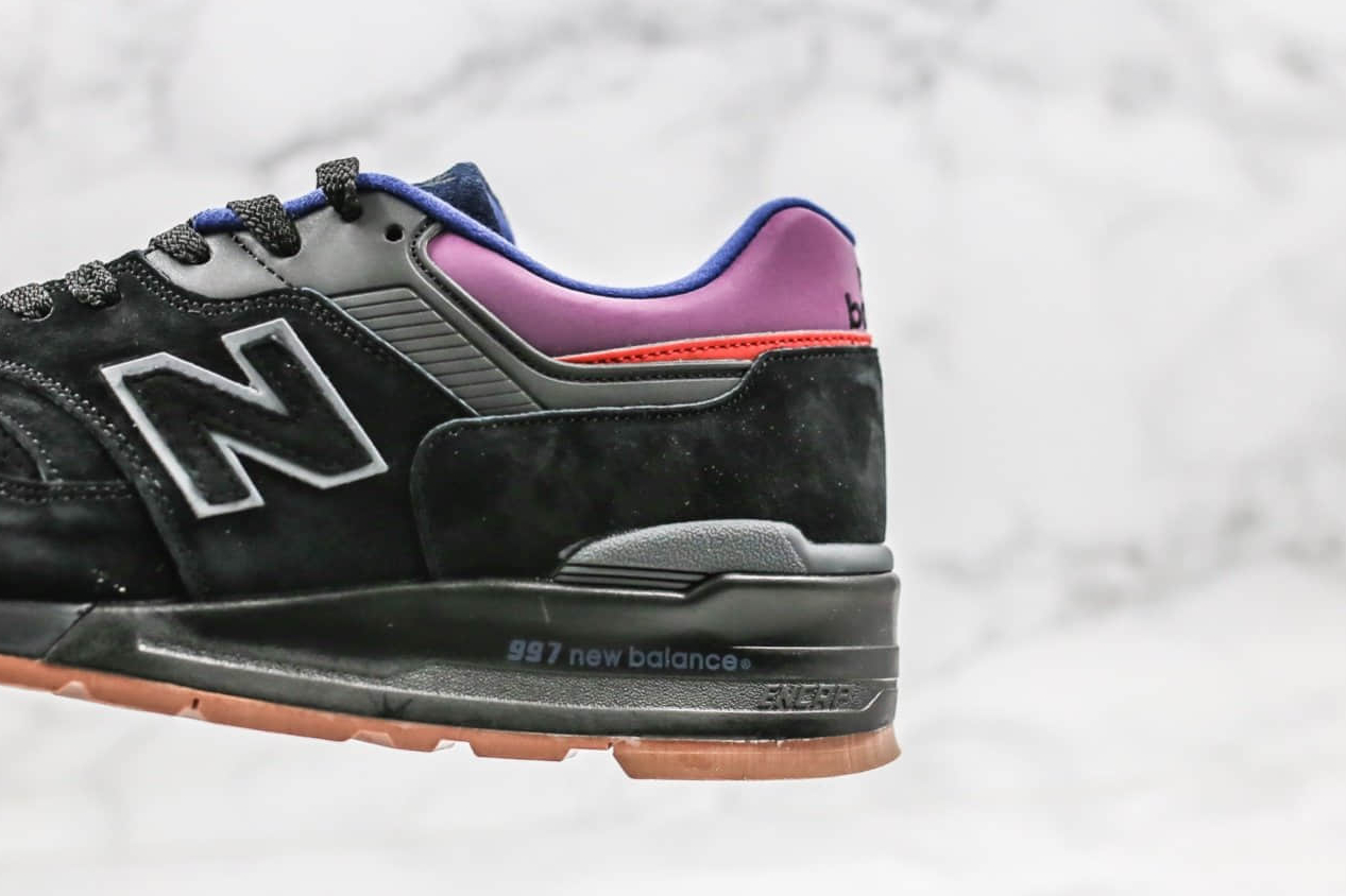 New Balance 997 'Black' M997CSS - Sleek and Stylish sneakers for all-day comfort New Balance 997 'Black' M997CSS - Sleek and Stylish sneakers for all-day comfort