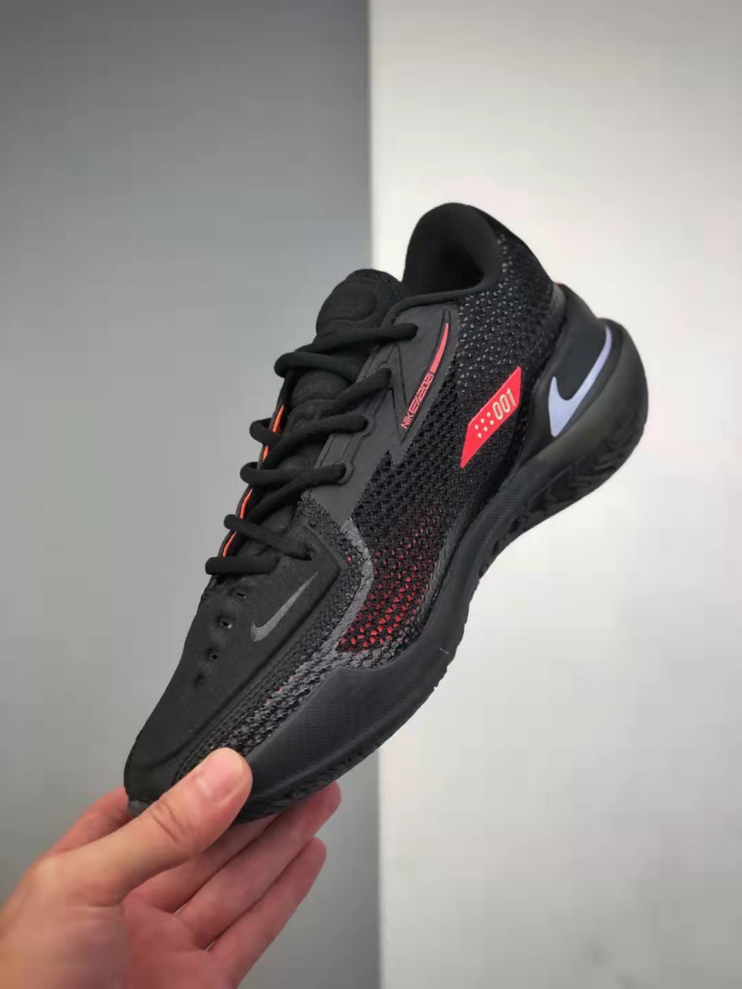 Nike Air Zoom GT Cut 'Black Hyper Crimson' CZ0175-001 | Lightweight and Responsive Training Shoes | Limited Edition