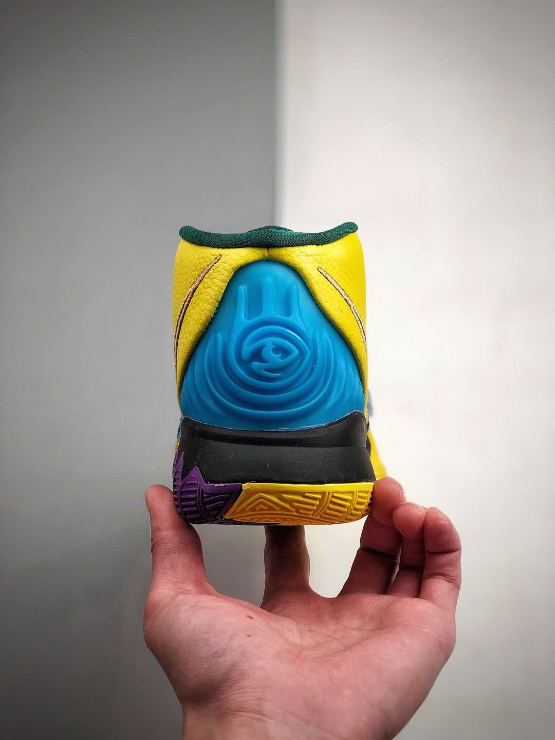 Nike Zoom Kyrie 6 EP Chinese New Year Yellow Blue CD5029-700 | Limited Edition Basketball Sneakers Nike Zoom Kyrie 6 EP Chinese New Year Yellow Blue CD5029-700 | Limited Edition Basketball Sneakers