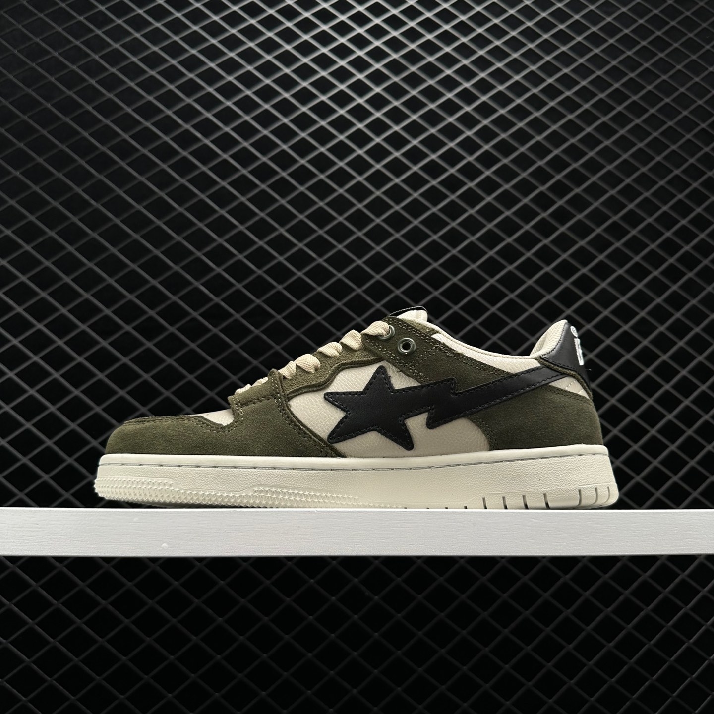 A Bathing Ape Bape SK8 Sta Olive Darb - Stylish and Trendy Sneakers