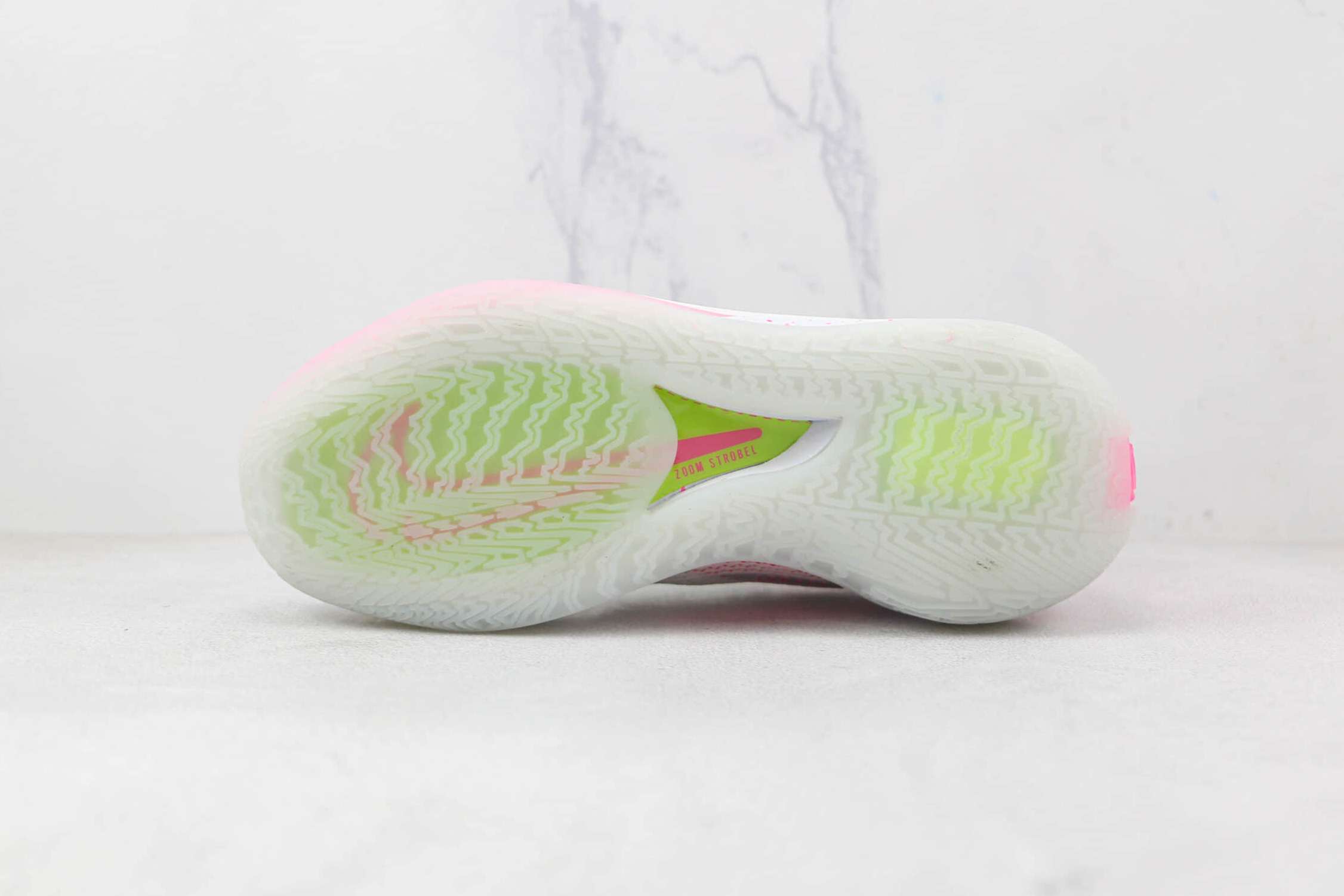 Nike Air Zoom GT Cut 'Pure Platinum Pink Blast' CZ0175-008 - Superior performance and style in this vibrant sneaker.