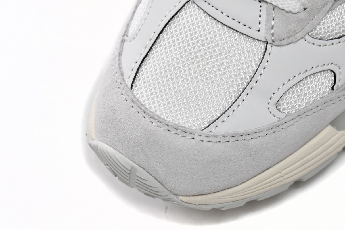 New Balance 992 White Silver Nimbus Cloud M992MD - Shop Now! New Balance 992 White Silver Nimbus Cloud M992MD - Shop Now!