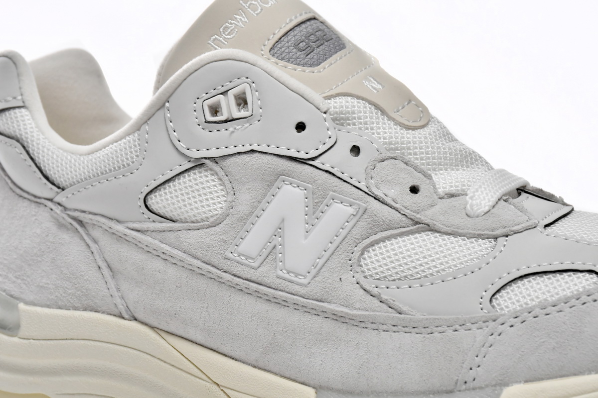 New Balance 992 White Silver Nimbus Cloud M992MD - Shop Now! New Balance 992 White Silver Nimbus Cloud M992MD - Shop Now!