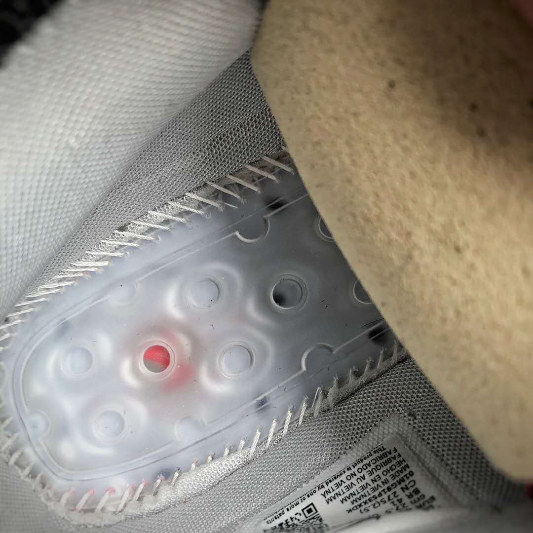 Nike PG 4 EP 'Plaid' CD5082-002: Stylish Performance Basketball Shoes Nike PG 4 EP 'Plaid' CD5082-002: Stylish Performance Basketball Shoes