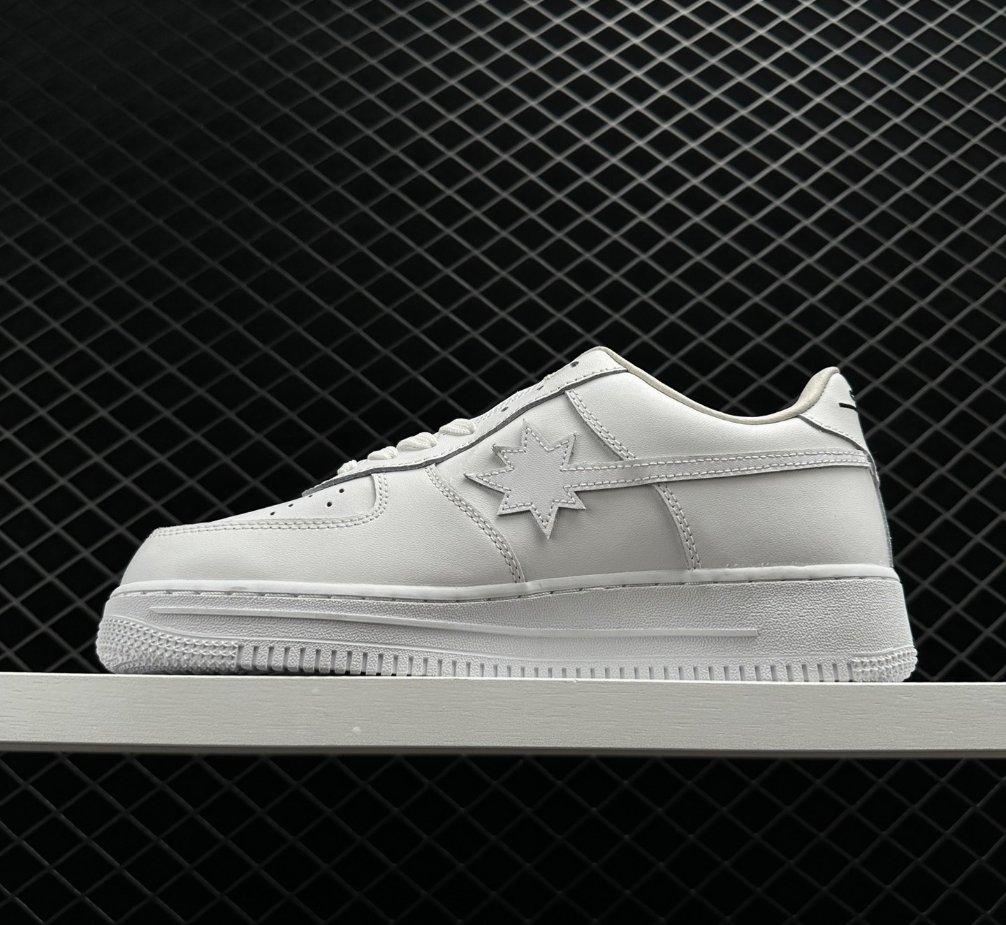 A Bathing Ape Bape Sta Low M2 White Leather G80191007-WHT: Stylish and High-Quality Sneakers