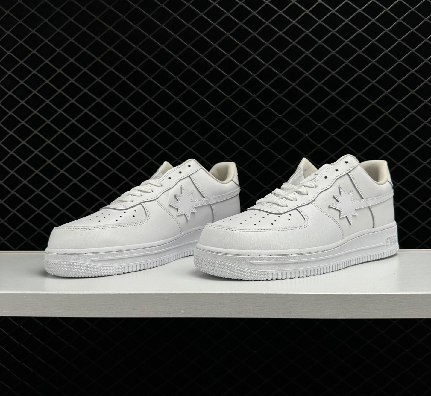 A Bathing Ape Bape Sta Low M2 White Leather G80191007-WHT: Stylish and High-Quality Sneakers