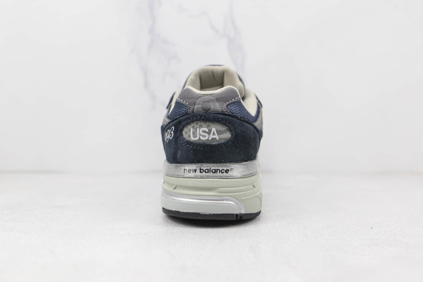 New Balance 993 'Navy White' MR993NV - Classic Style & Supreme Comfort New Balance 993 'Navy White' MR993NV - Classic Style & Supreme Comfort