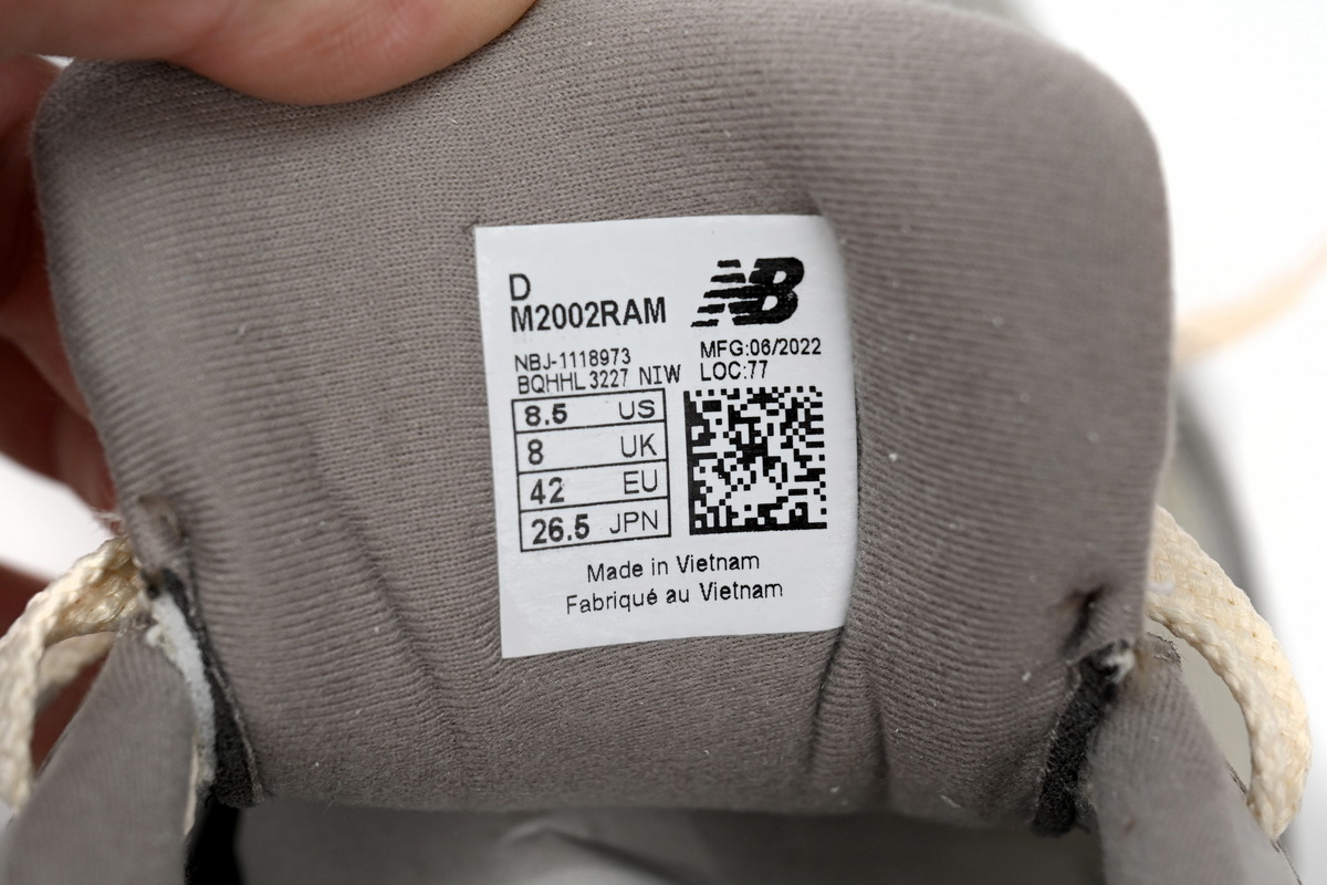 New Balance 2002R Oasis M2002RAM - Shop the Latest Model Online! New Balance 2002R Oasis M2002RAM - Shop the Latest Model Online!