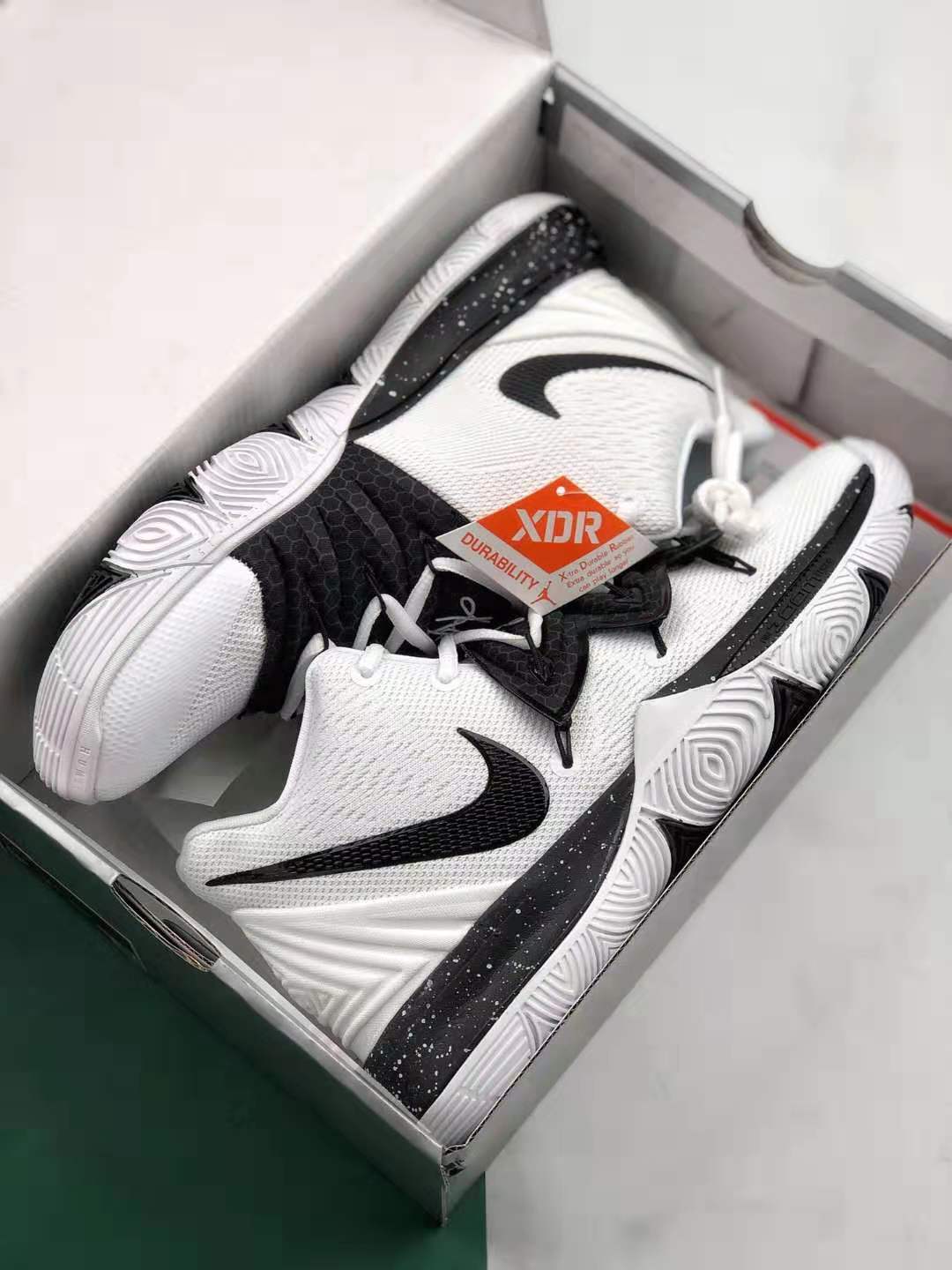 Nike Kyrie 5 Tb White Black CN9519-100 - Premium Basketball Sneakers