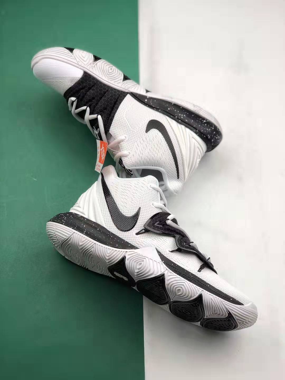Nike Kyrie 5 Tb White Black CN9519-100 - Premium Basketball Sneakers