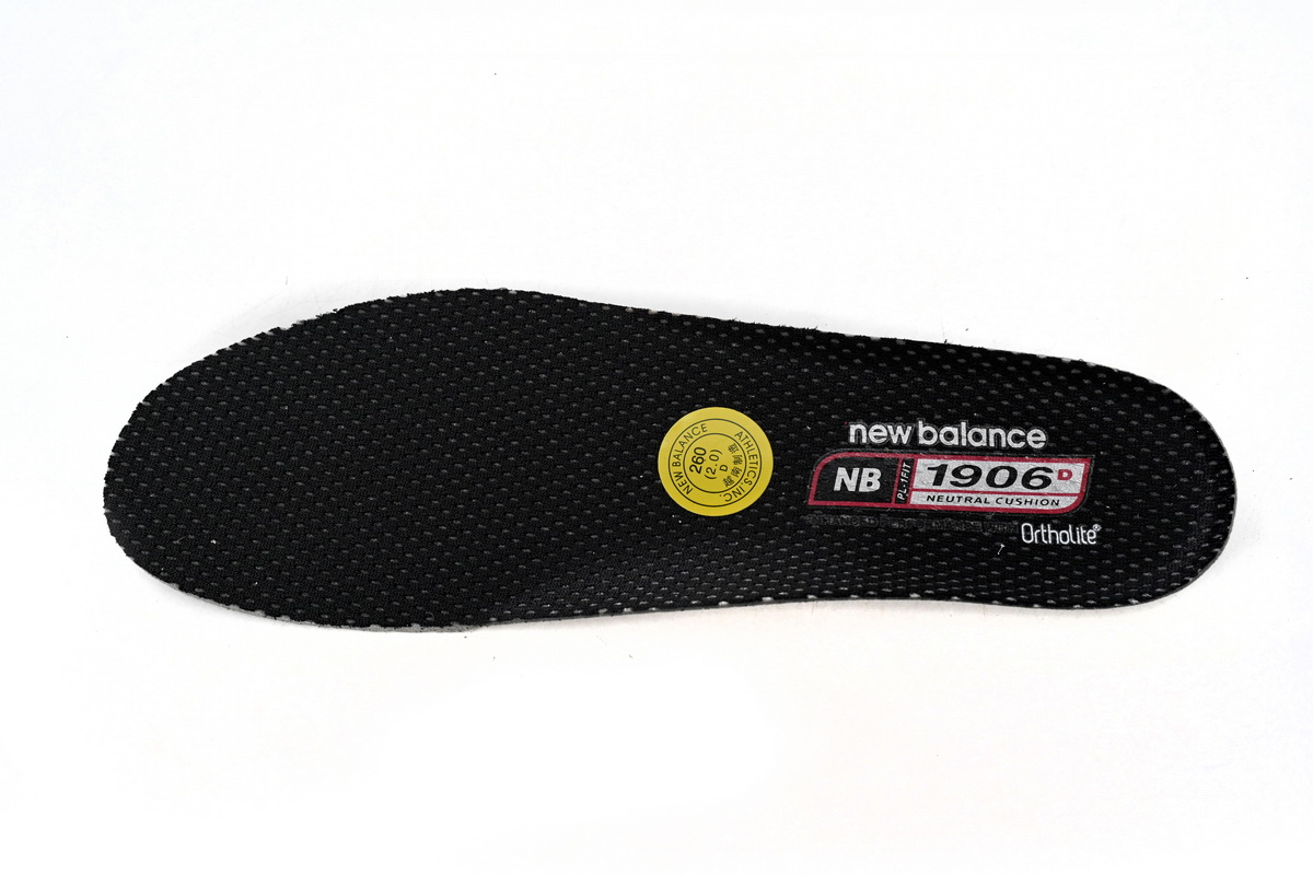 New Balance 1906D 'Protection Pack - Reflection' M1906DC: Innovative Style with Exceptional Protection New Balance 1906D 'Protection Pack - Reflection' M1906DC: Innovative Style with Exceptional Protection