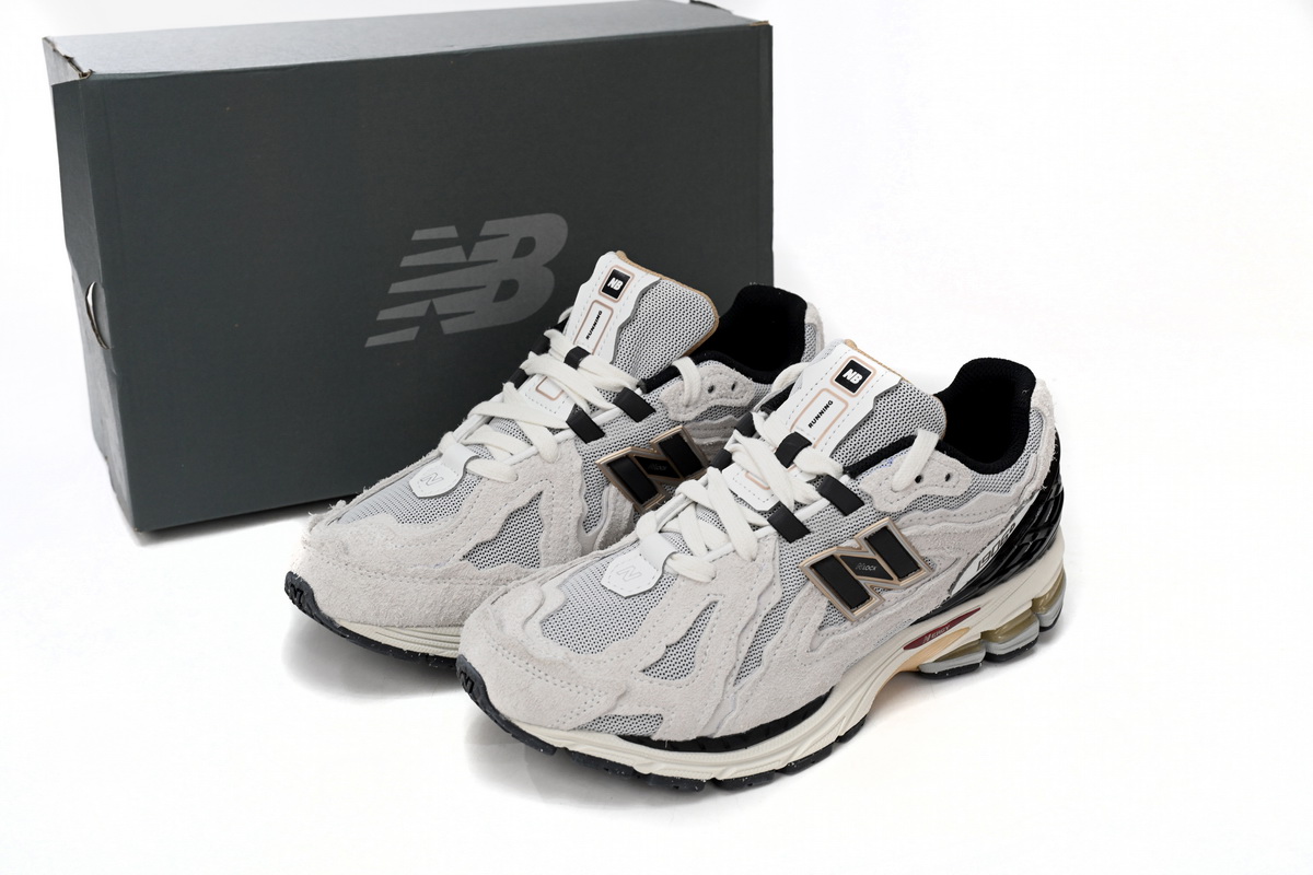 New Balance 1906D 'Protection Pack - Reflection' M1906DC: Innovative Style with Exceptional Protection New Balance 1906D 'Protection Pack - Reflection' M1906DC: Innovative Style with Exceptional Protection