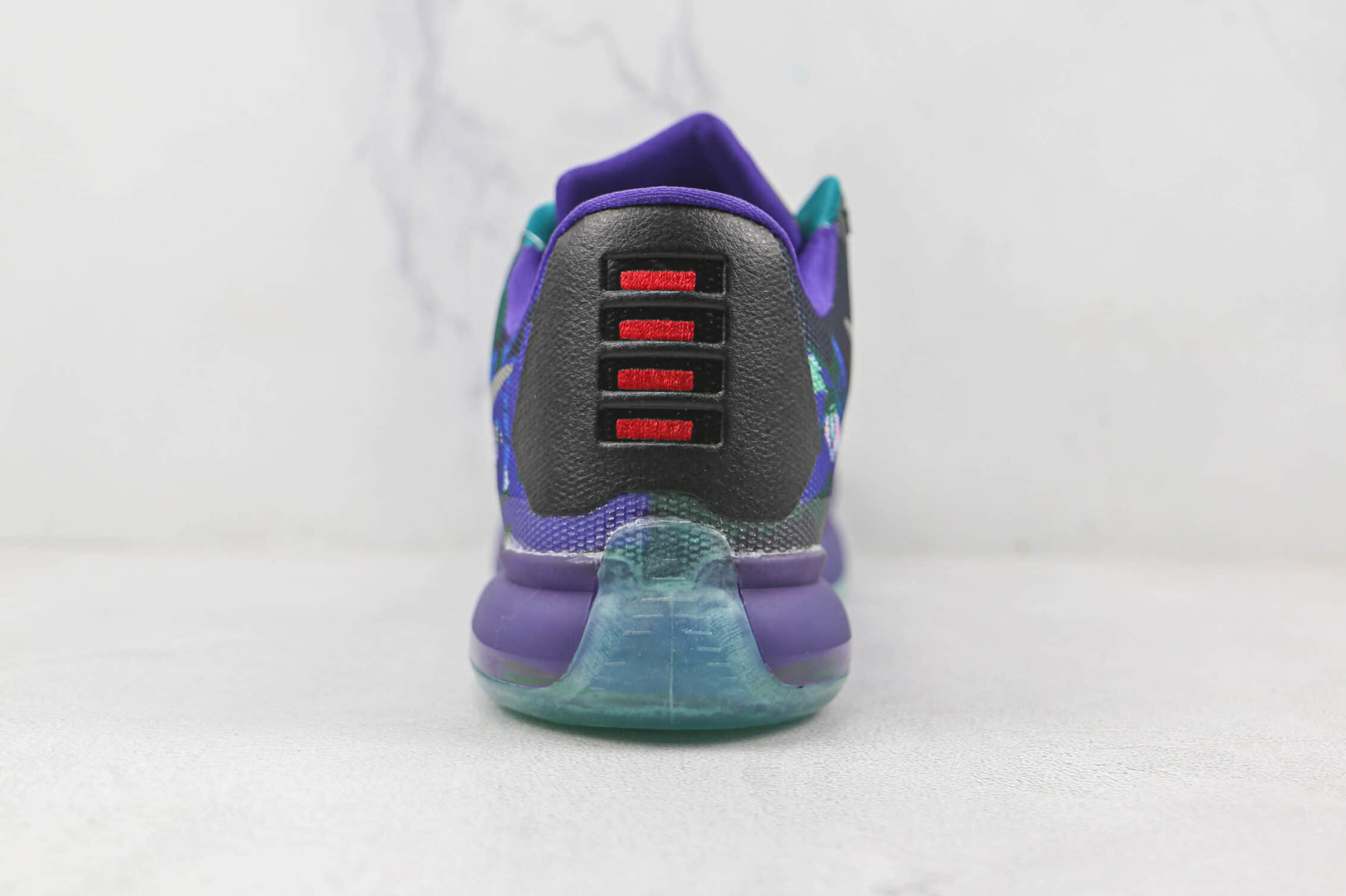 Nike Kobe 10 'Overcome' 705317-305 - Conquer Challenges with Style