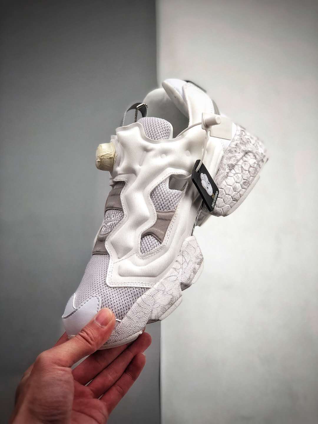 Reebok Instapump Fury Achm Running Shoes White BD1550 - Lightweight and Stylish Footwear