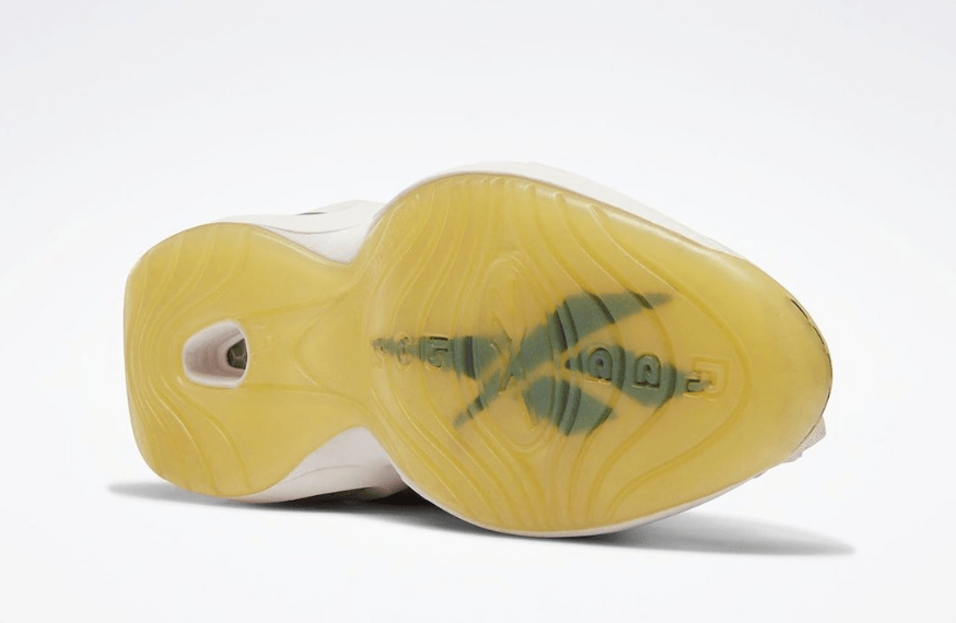 Reebok Question Mid 'Boktober' FZ1357 - Limited Edition Basketball Sneakers Reebok Question Mid 'Boktober' FZ1357 - Limited Edition Basketball Sneakers