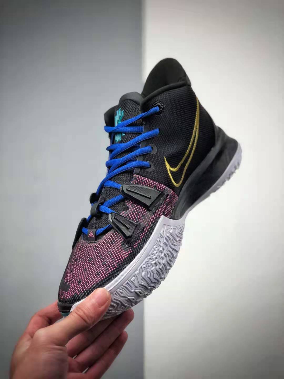 Nike Zoom Kyrie 7 Pre Heat EP Purple Black Gold Metallic CQ9327-006 - Stylish Performance Basketball Shoes Nike Zoom Kyrie 7 Pre Heat EP Purple Black Gold Metallic CQ9327-006 - Stylish Performance Basketball Shoes